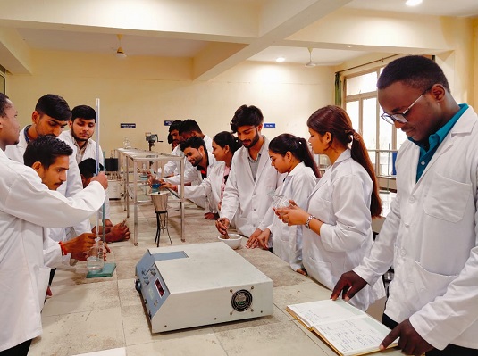 Molecular Biology lab image